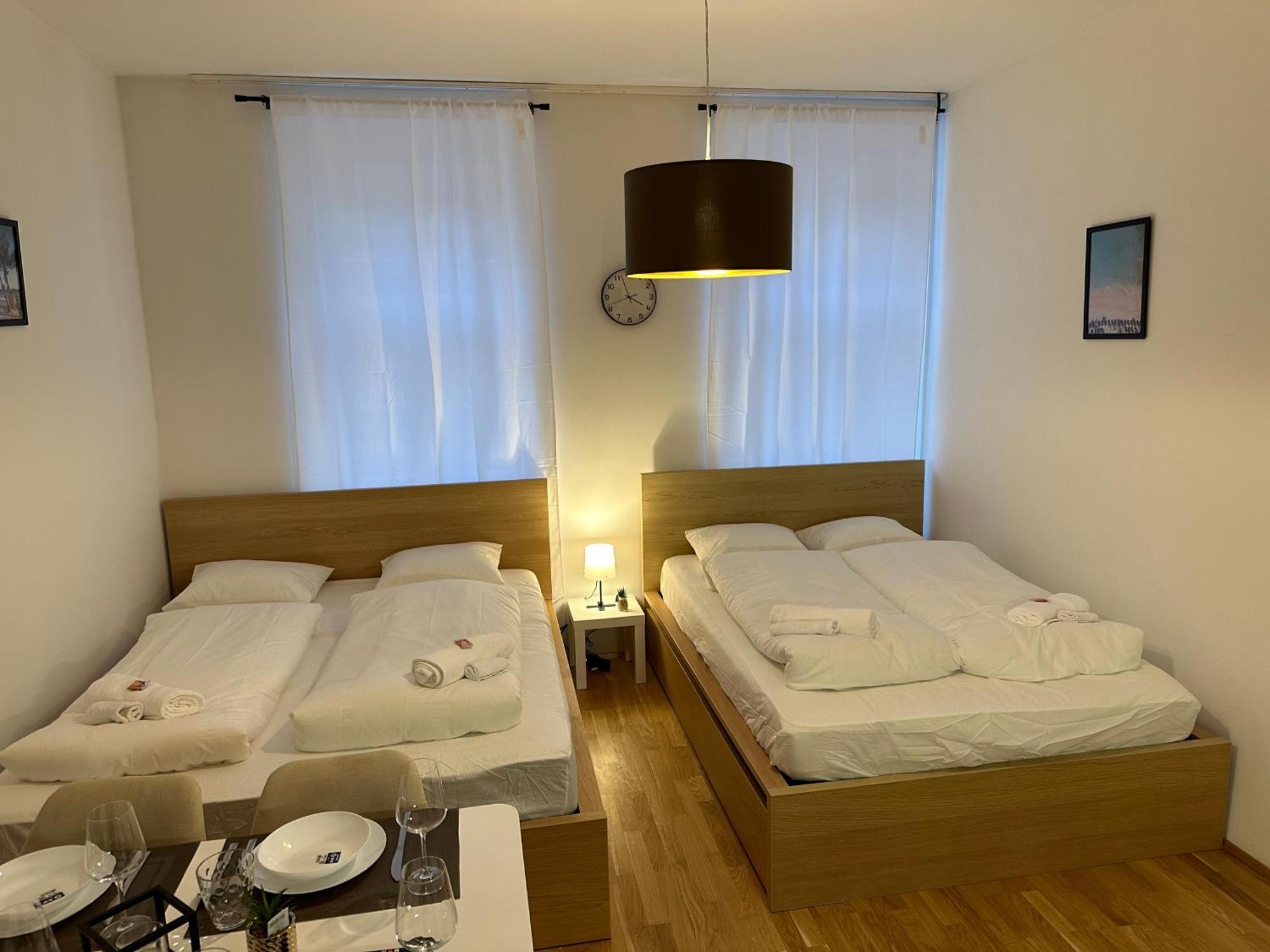 Cozy 5-Person Apartment In Vienna 6 Esterno foto